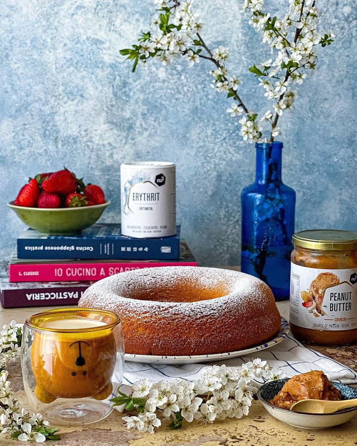 La colazione della domenica  la faccio con una ciambella al burro di arachidi, senza glutine 