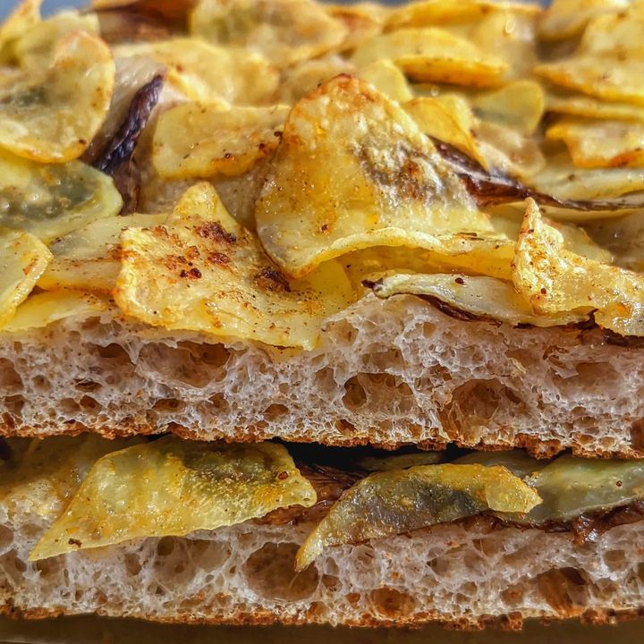 E tu? Come lo festeggi il Natale?

#teglianerd #tegliaromana #pizzabianca #patateasfoglia #homemade #pizza
