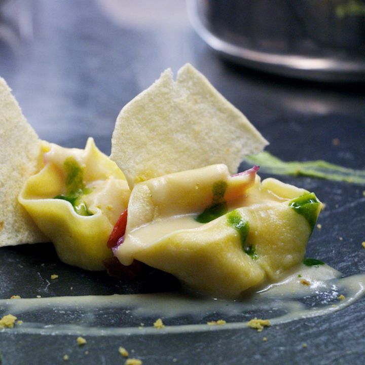 Avviciniamoci al #weekend con un primo ideato da Antonio Sgarra Chef: gli “#Agnolotti con cime 