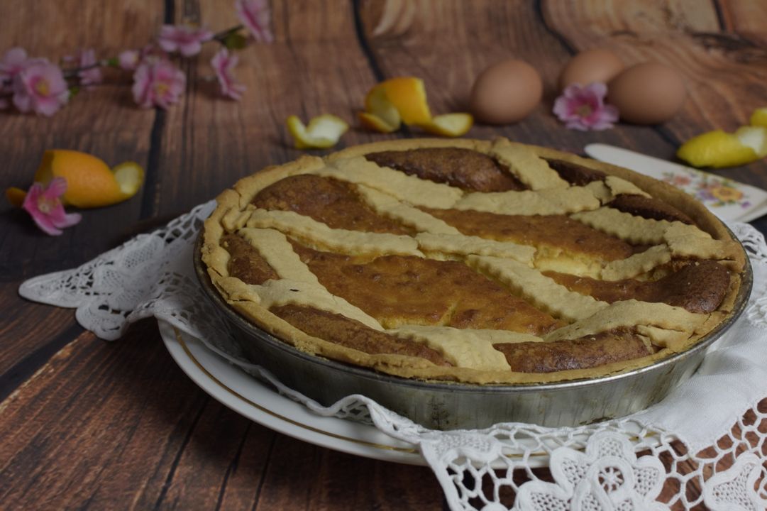 Un dolce tipico delle feste. Una vera e propria istituzione: la #pastieranapoletana, nella ricetta di 
