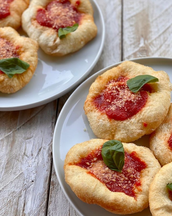 Buonasera amici??‍?‍??,
Siamo a martedì ma di una settimana piena di lavoro, impegni e chissà ?‍♀️ “
